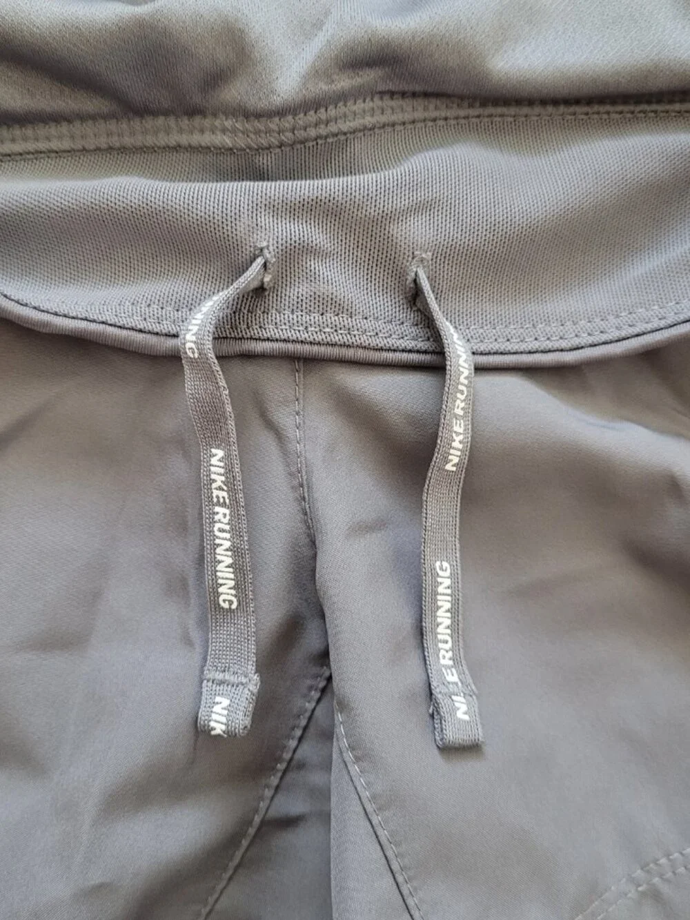 Nike Dri Fit Girls Athletic Shorts Activewear Running Coral Gray Medium - Picture 4 of 12